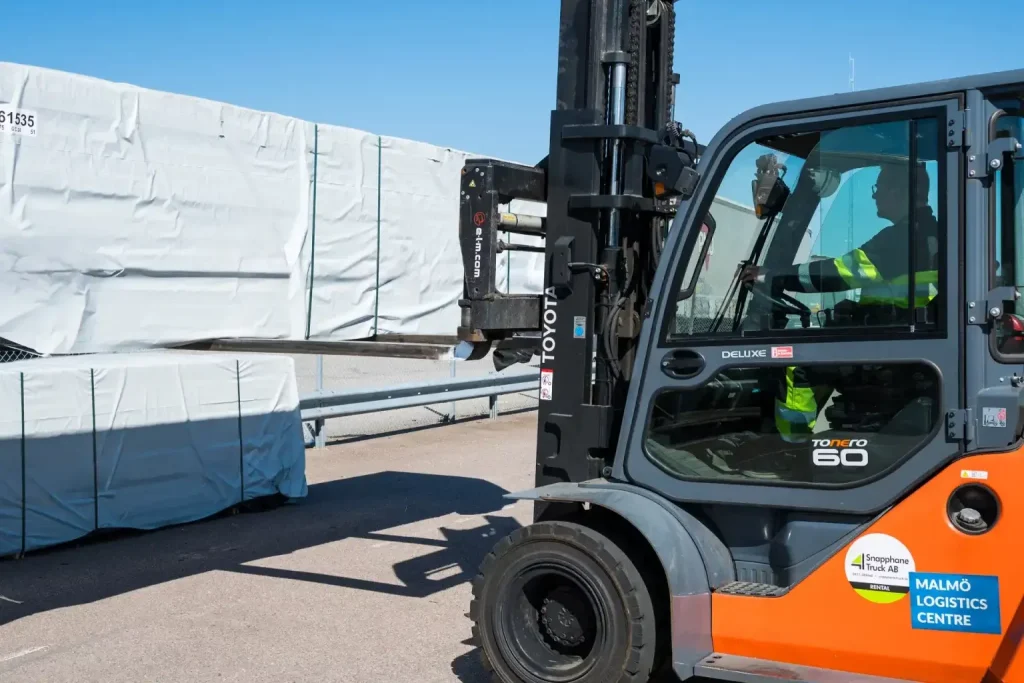 Malmo Logistics-hjälte4